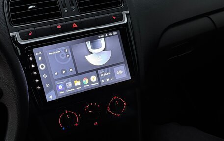 Volkswagen Polo VI (EU Market), 2011 год, 700 000 рублей, 8 фотография