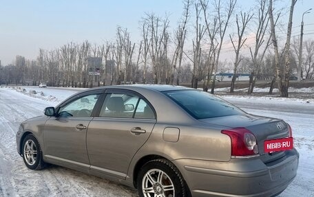 Toyota Avensis III рестайлинг, 2006 год, 950 000 рублей, 2 фотография