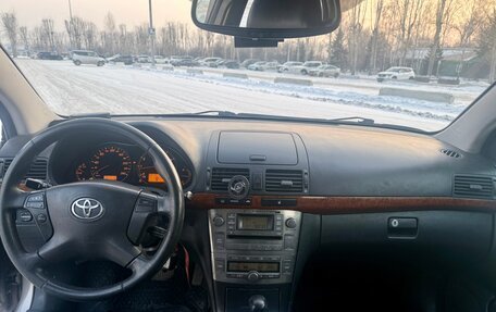 Toyota Avensis III рестайлинг, 2006 год, 950 000 рублей, 10 фотография