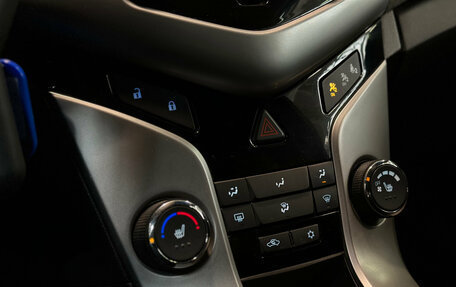 Chevrolet Cruze II, 2011 год, 950 000 рублей, 12 фотография