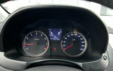 Hyundai Solaris II рестайлинг, 2013 год, 650 000 рублей, 17 фотография