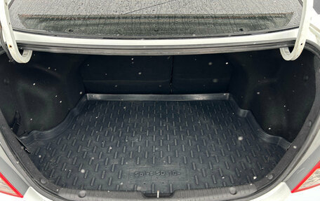 Hyundai Solaris II рестайлинг, 2013 год, 650 000 рублей, 22 фотография