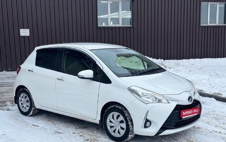 Toyota Vitz, 2019 год, 890 000 рублей, 1 фотография