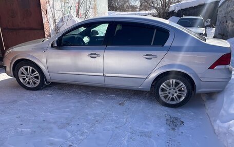 Opel Astra H, 2011 год, 520 000 рублей, 1 фотография