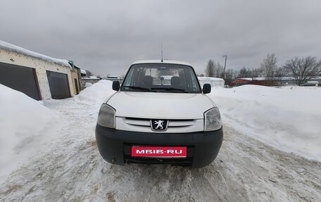 Peugeot Partner II рестайлинг 2, 2006 год, 330 000 рублей, 1 фотография