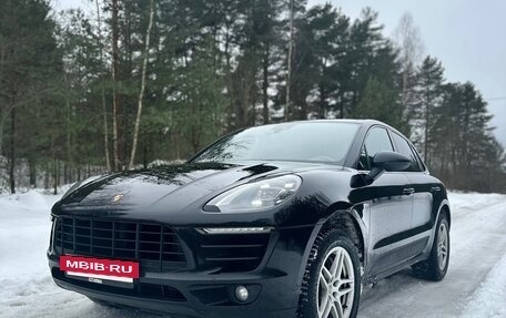 Porsche Macan I рестайлинг, 2016 год, 3 780 000 рублей, 2 фотография