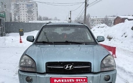Hyundai Tucson III, 2008 год, 780 000 рублей, 1 фотография