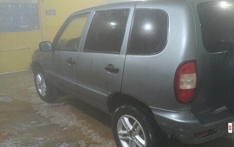 Chevrolet Niva I рестайлинг, 2005 год, 300 000 рублей, 8 фотография