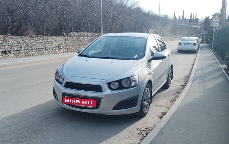 Chevrolet Aveo III, 2014 год, 700 000 рублей, 3 фотография