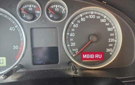 Volkswagen Passat B5+ рестайлинг, 2002 год, 250 000 рублей, 5 фотография