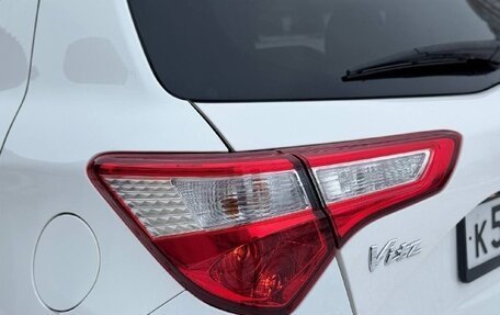 Toyota Vitz, 2019 год, 890 000 рублей, 10 фотография