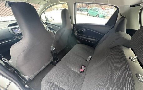 Toyota Vitz, 2019 год, 890 000 рублей, 21 фотография