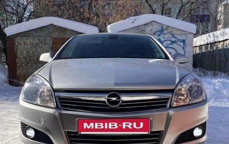 Opel Astra H, 2011 год, 520 000 рублей, 4 фотография