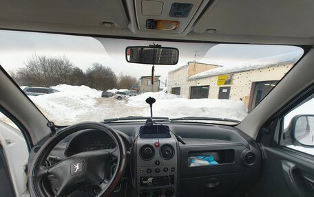 Peugeot Partner II рестайлинг 2, 2006 год, 330 000 рублей, 9 фотография