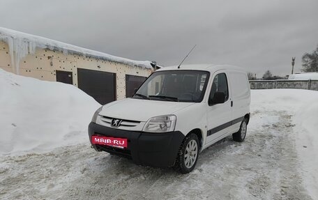 Peugeot Partner II рестайлинг 2, 2006 год, 330 000 рублей, 2 фотография