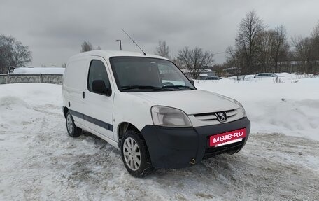 Peugeot Partner II рестайлинг 2, 2006 год, 330 000 рублей, 8 фотография
