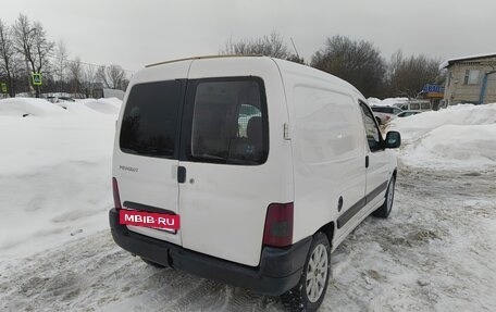Peugeot Partner II рестайлинг 2, 2006 год, 330 000 рублей, 6 фотография