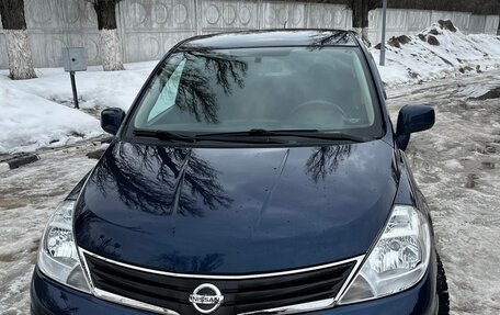 Nissan Tiida, 2013 год, 850 000 рублей, 2 фотография