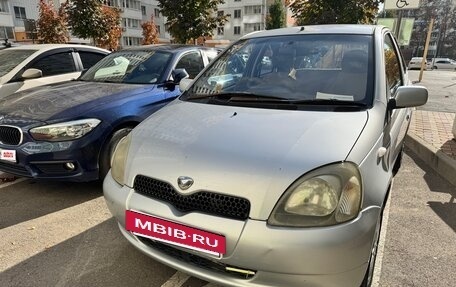Toyota Vitz, 2000 год, 330 000 рублей, 21 фотография