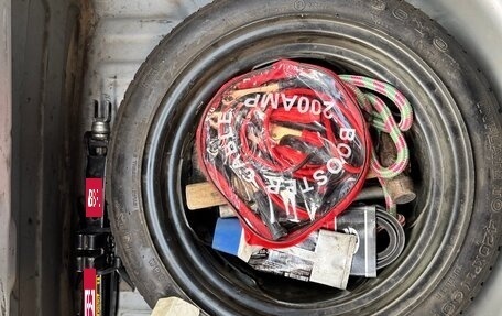 Toyota Vitz, 2000 год, 330 000 рублей, 8 фотография