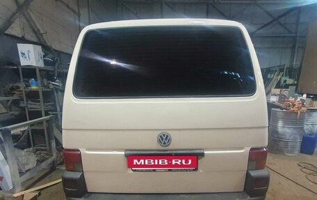 Volkswagen Transporter T4, 2002 год, 999 999 рублей, 2 фотография