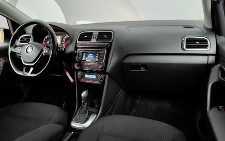 Volkswagen Polo VI (EU Market), 2018 год, 1 248 000 рублей, 13 фотография