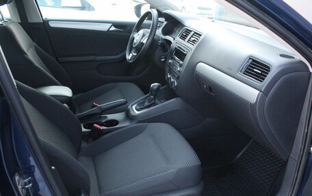 Volkswagen Jetta VI, 2012 год, 1 230 000 рублей, 6 фотография