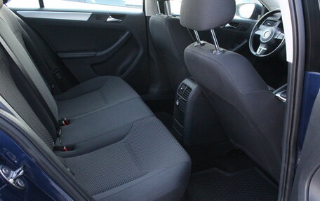 Volkswagen Jetta VI, 2012 год, 1 230 000 рублей, 18 фотография