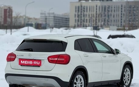 Mercedes-Benz GLA, 2014 год, 2 100 000 рублей, 7 фотография