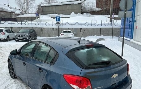 Chevrolet Cruze II, 2014 год, 670 000 рублей, 3 фотография