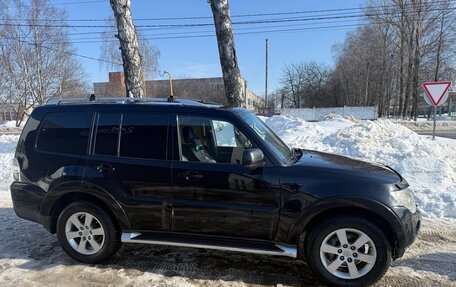 Mitsubishi Pajero IV, 2007 год, 1 300 000 рублей, 2 фотография