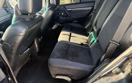 Mitsubishi Pajero IV, 2007 год, 1 300 000 рублей, 11 фотография