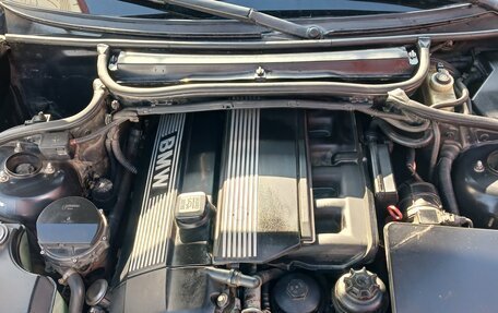 BMW 3 серия, 2003 год, 650 000 рублей, 12 фотография