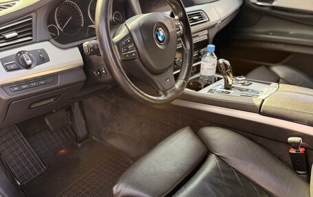 BMW 7 серия, 2010 год, 1 490 000 рублей, 11 фотография
