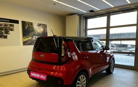 KIA Soul II рестайлинг, 2018 год, 1 750 000 рублей, 5 фотография
