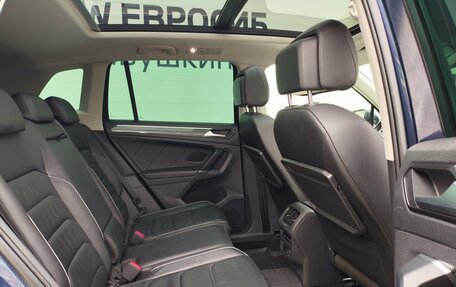 Volkswagen Tiguan II, 2017 год, 2 649 000 рублей, 29 фотография