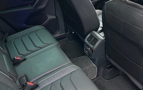 Volkswagen Tiguan II, 2021 год, 4 500 000 рублей, 15 фотография