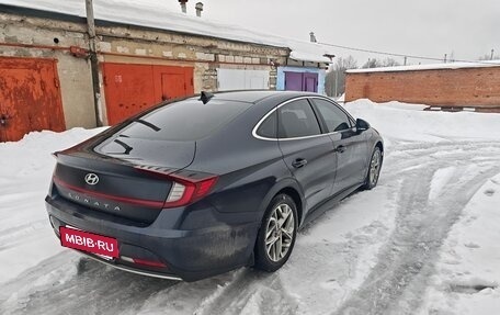 Hyundai Sonata VIII, 2020 год, 2 500 000 рублей, 4 фотография