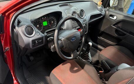 Ford Fiesta, 2007 год, 450 000 рублей, 3 фотография