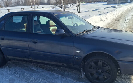 Audi A6, 1996 год, 300 000 рублей, 3 фотография