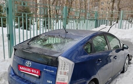 Toyota Prius, 2010 год, 915 000 рублей, 4 фотография