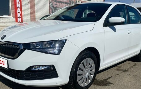 Skoda Rapid II, 2020 год, 1 546 000 рублей, 2 фотография