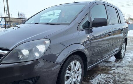 Opel Zafira B, 2010 год, 770 000 рублей, 7 фотография