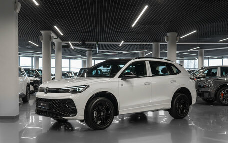 Volkswagen Tiguan, 2025 год, 4 990 000 рублей, 1 фотография