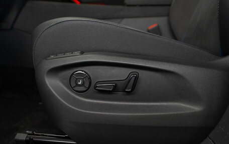 Volkswagen Tiguan, 2025 год, 4 990 000 рублей, 25 фотография