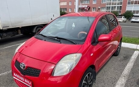 Toyota Yaris III рестайлинг, 2008 год, 650 000 рублей, 1 фотография
