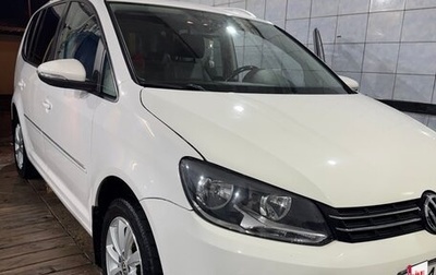 Volkswagen Touran III, 2013 год, 1 300 000 рублей, 1 фотография