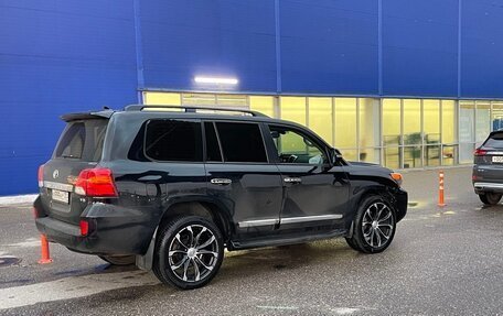 Toyota Land Cruiser 200, 2014 год, 4 700 000 рублей, 2 фотография