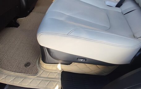 Lexus LX III, 2020 год, 7 000 000 рублей, 19 фотография