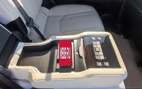 Lexus LX III, 2020 год, 7 000 000 рублей, 24 фотография